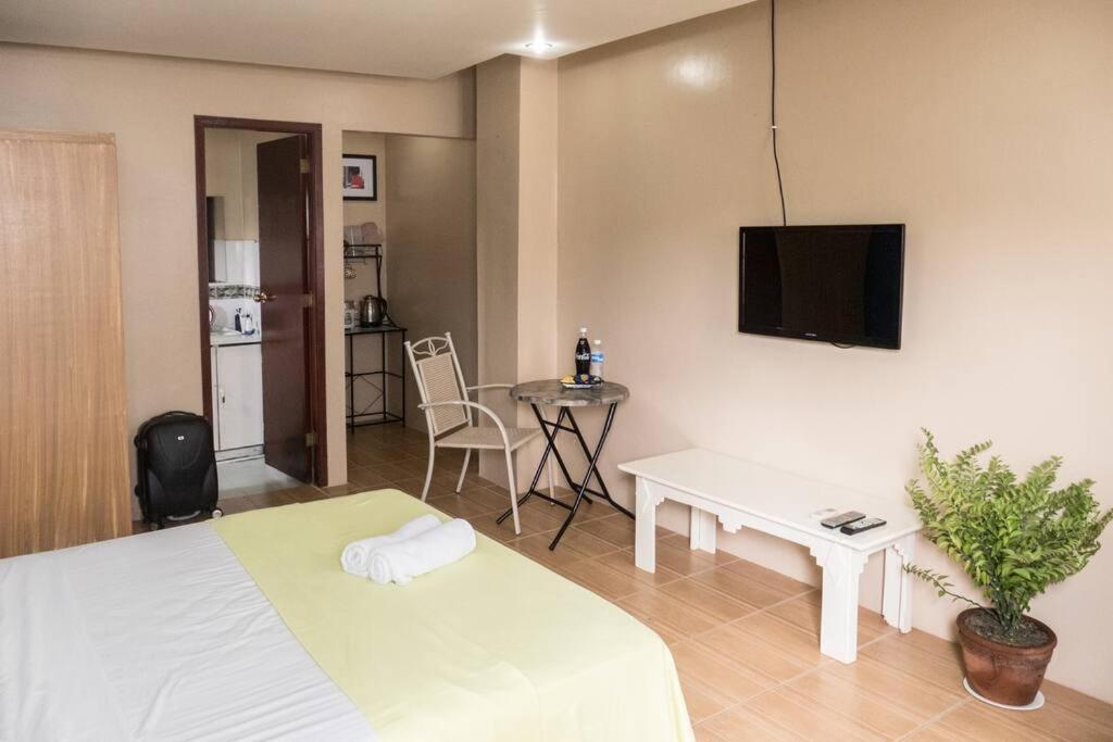 Jw Apartments Angeles Buitenkant foto